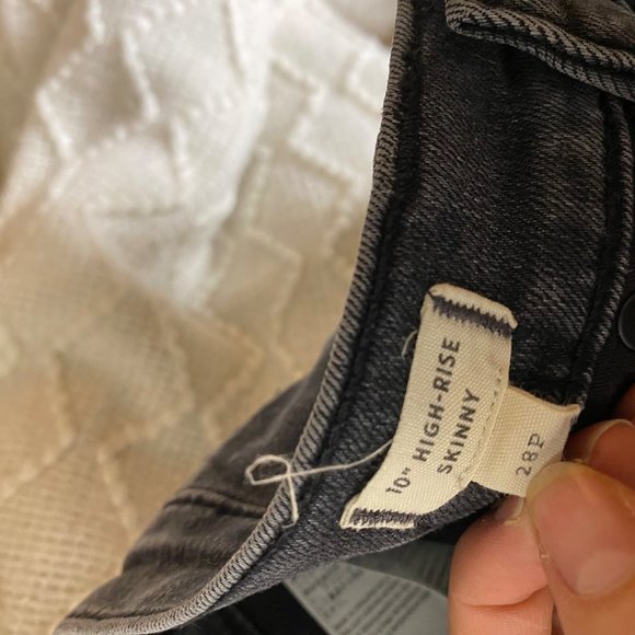 NEW Madewell 10" High-Rise Skinny Jeans Robert Wash 28 Petite - Picture 8 of 9